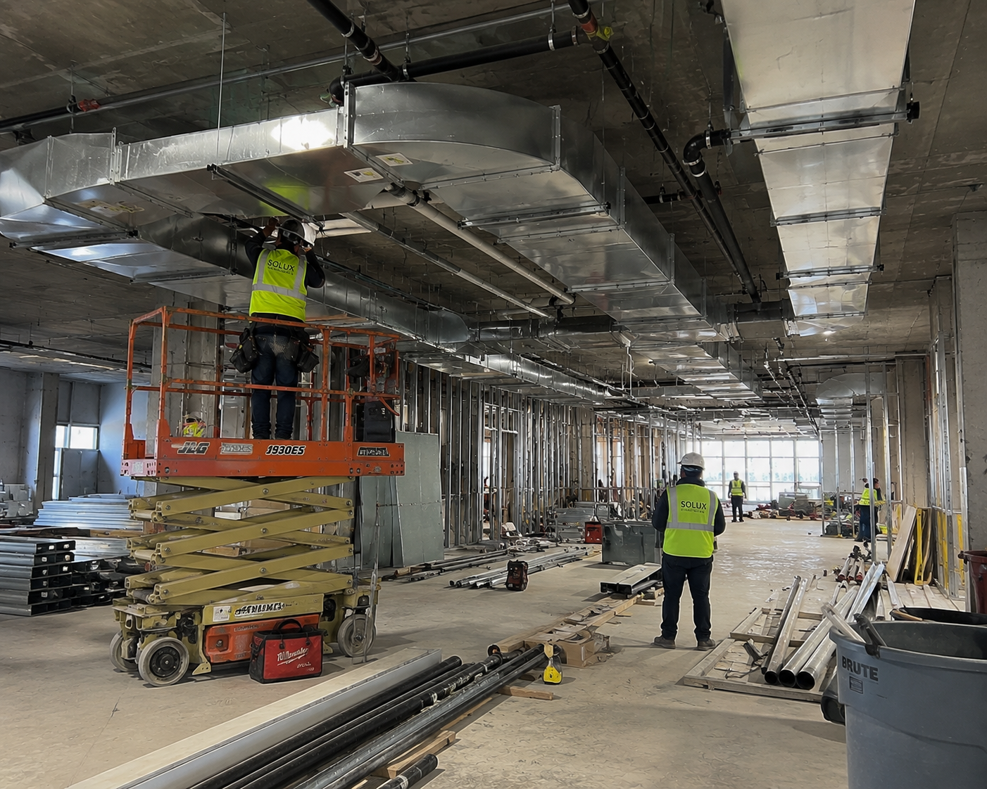 Suspended rectangular ventilation distribution routes